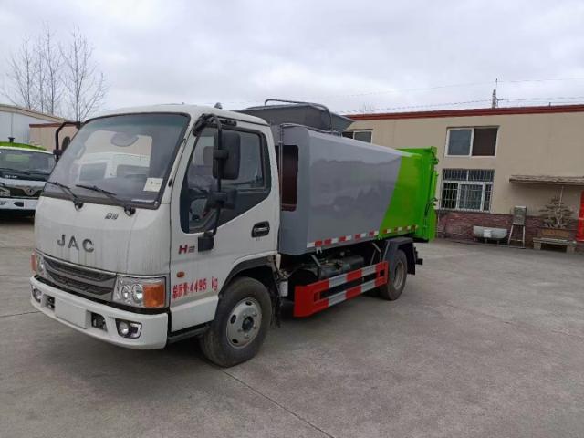 Jac Side Loading Compression Garbage Truck 3 Jpg