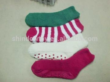 Microfiber antislip socks