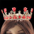 Guldpläterade Royal Red Rhinestones Crystal Crown