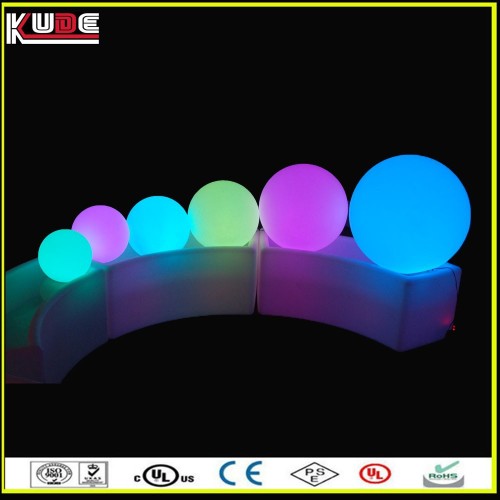 waterproof plastic led garden light ball with 16 colors