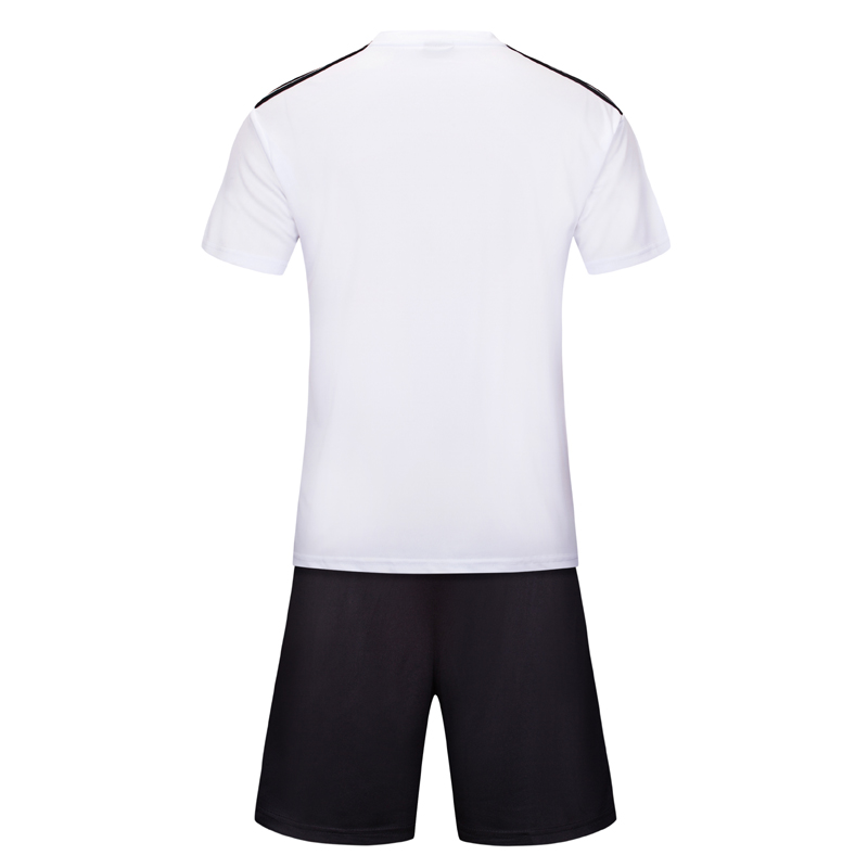Nova chegada camisa branca para treinamento de futebol uniforme