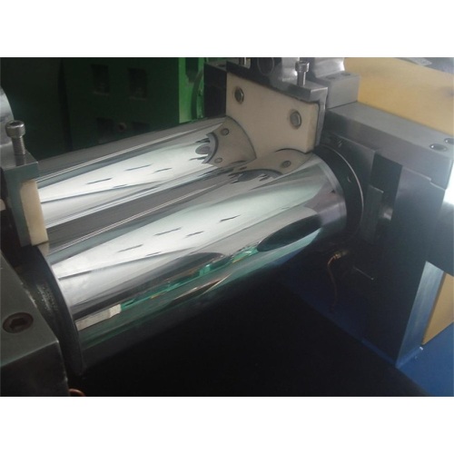 Due roll roll con piastra bloccante pneumatica