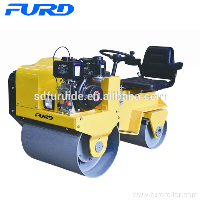 800KG Hydrostatic Ride-on Road Roller Mini (FYL-850)