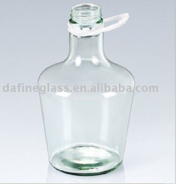 glass wine growler with easy taken handle