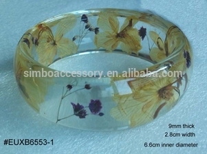 resin bangle with two tapes dry flowers,acrylic bangle,lucite bangle,bakelite bangle,resin jewelry,new product for 2016