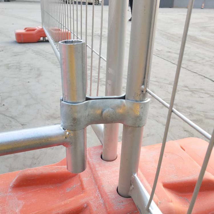 تستعد ومقاطع Brace and clips