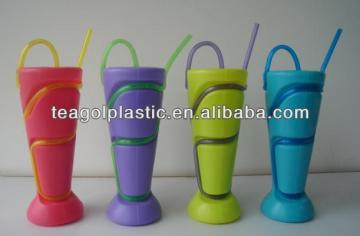 Plastic drinking bottle with straw 550ml #TG20149