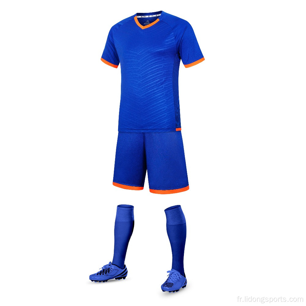 Ensemble d&#39;uniformes de football en gros / Jersey de football pour les jeunes