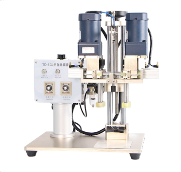 Bottle Filling and Cap Screw Capping Machine for Inspection
