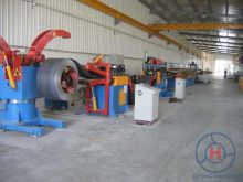 Guard rail way roll forming machine