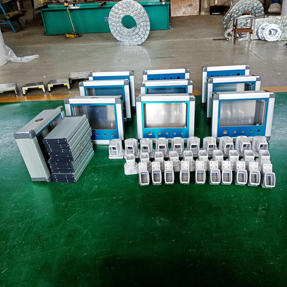 Cantilever control box for HMI