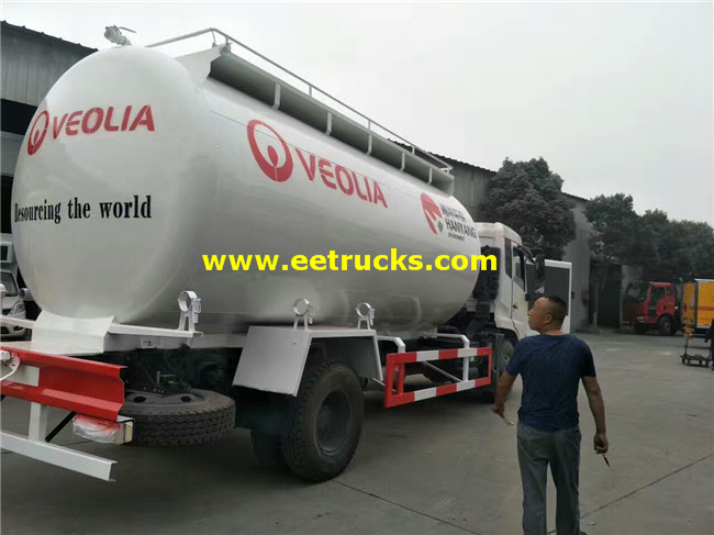 Bulk Powder Transport Trucks