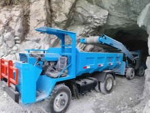 Underground articulated dumper truck