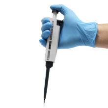 2024 Dragon Year Qualified Adjustable Pipette Variable Volume Micro Pipette