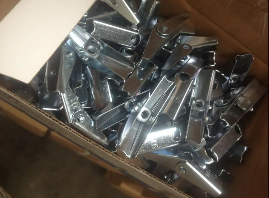 Wing Spring Toggle Anchor