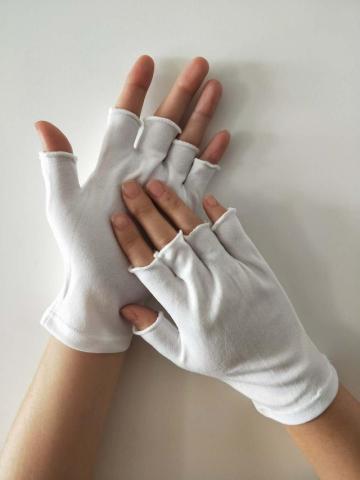 Nylon Fingerless White Gloves