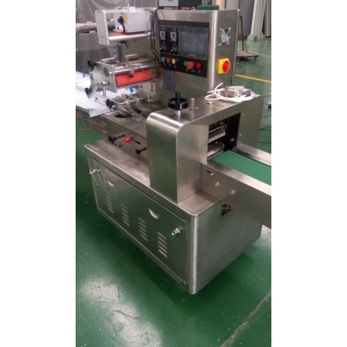 Bread pillow type food packaging machine 350