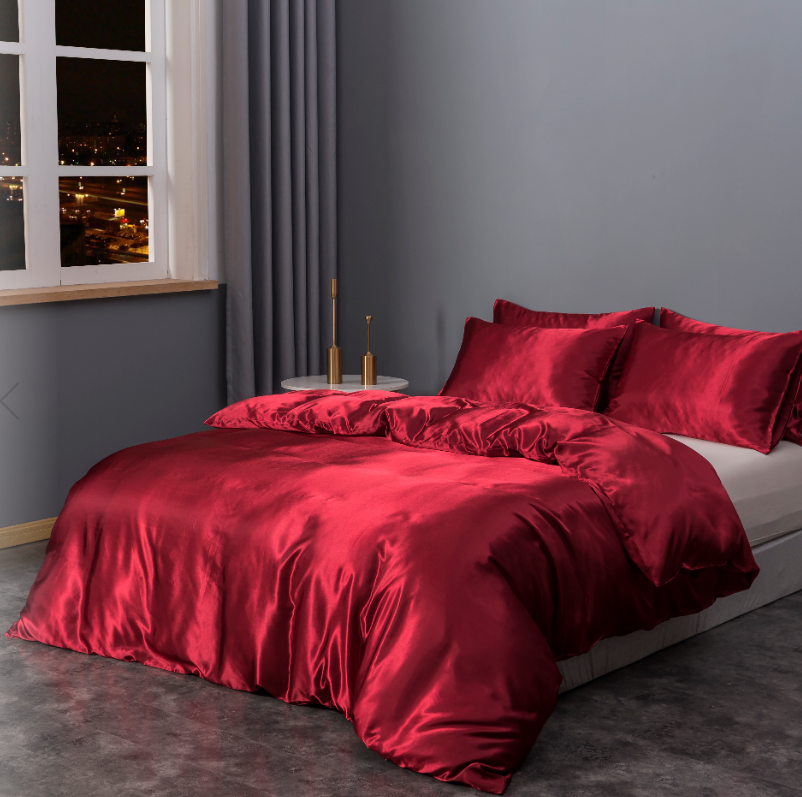 High Quality Polyester Bedding Set Silky Touching Luxurious Duvet Cover Set