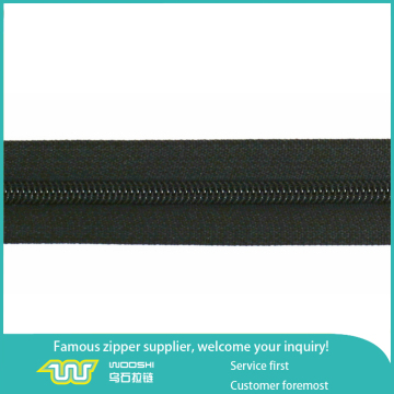 Black tape nylon zipper fancy polyester zipper long chain