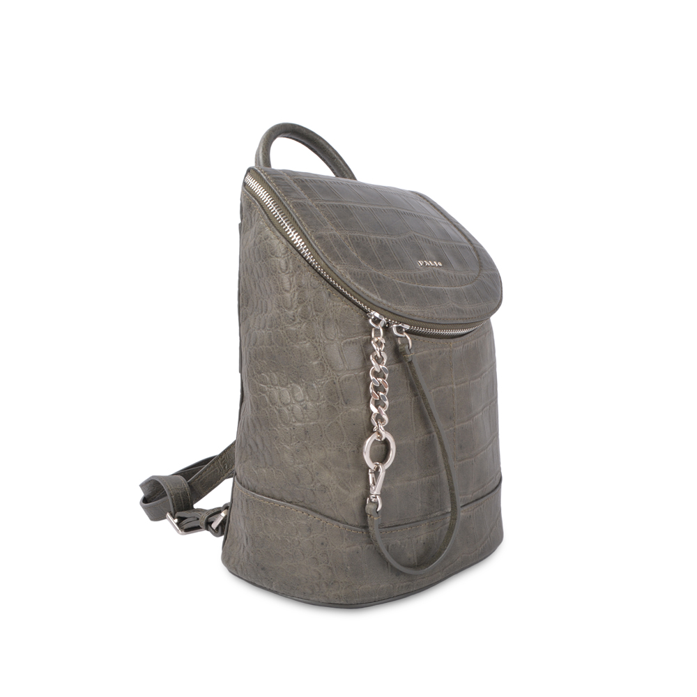 top quality metal logo full grain leather backpack with bottom compartment