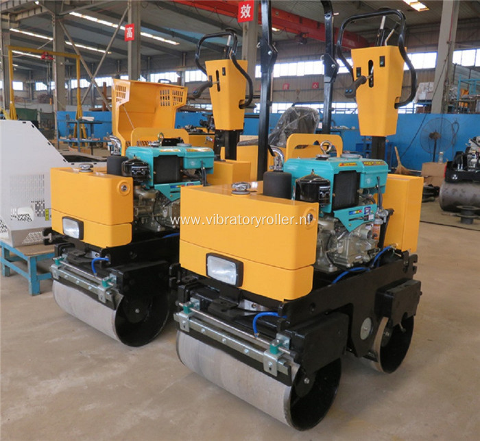 Pedestrian Hand Held Asphalt Roller Compactor For Sale