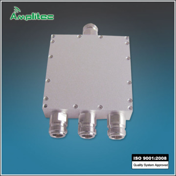 3 Way Microstrip Splitter/ 0.8-2.5GHz
