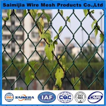 Durable OEM small hole chain link fence