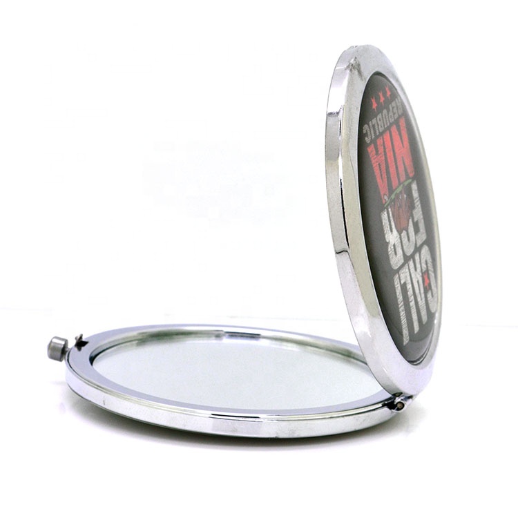 New products on china market wholesale metal round shape compact mirror keychain