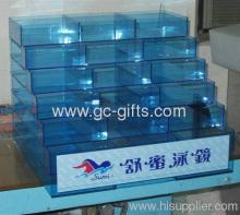 Beautiful In Color Of The Goggles Frame?