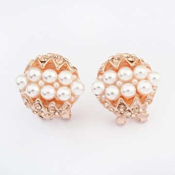 Exquisite fashion pearl diamond fancy earring designer