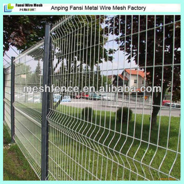 Border welded security fence panel with 3D bends