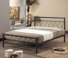 Very cheap simple metal bed