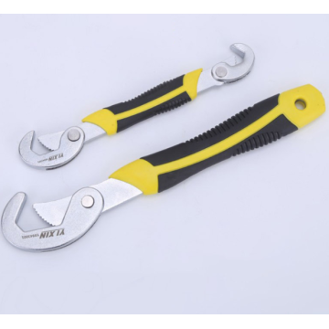 Adjustable hand tools half moon type bathroom wrench