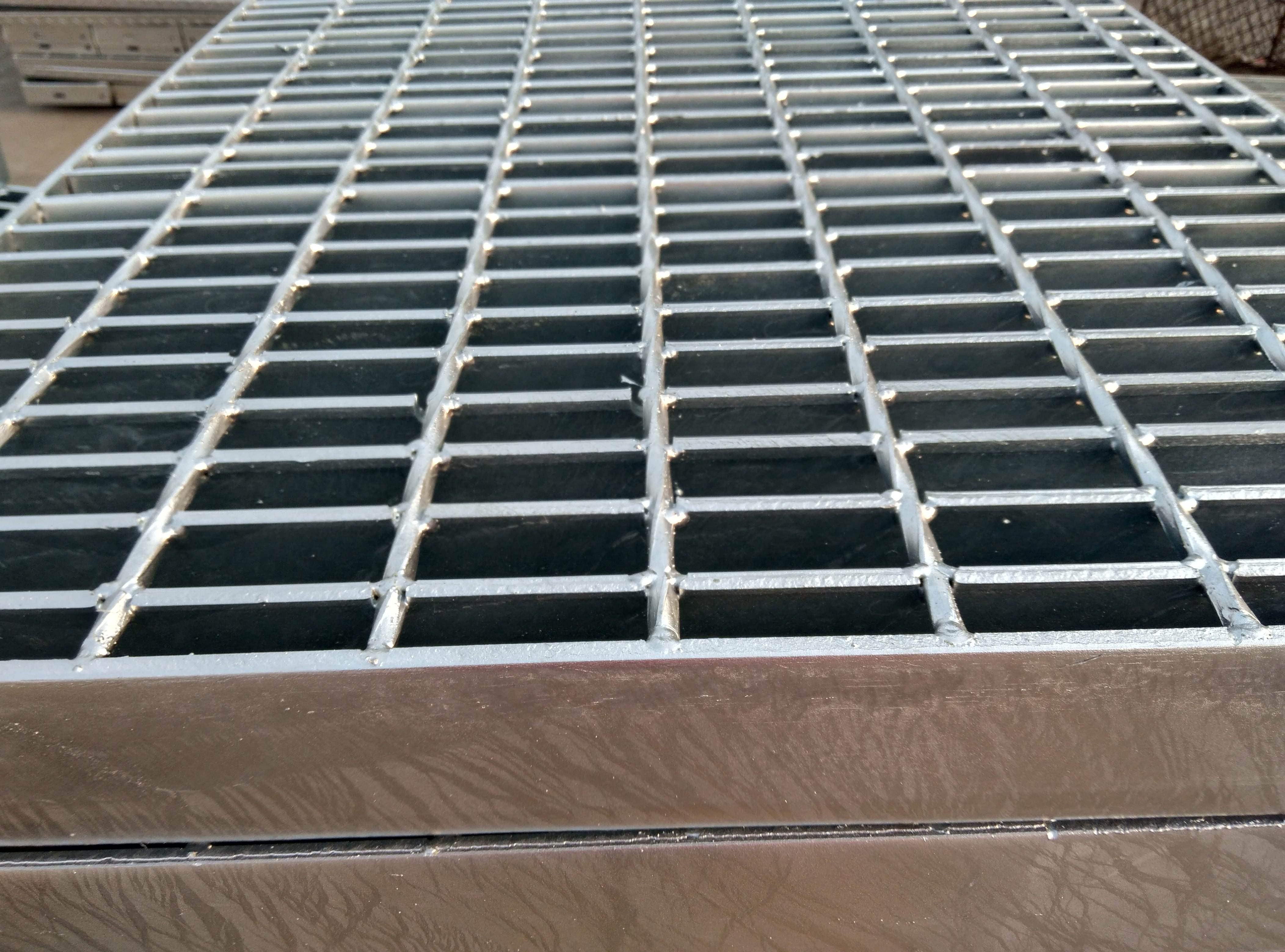 industrial metal welded steel bar grate plain grating price cesspool netting