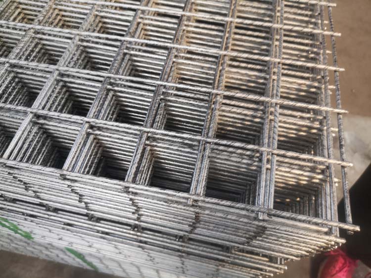 sooth surface electro galvanized zinc coating welded mesh