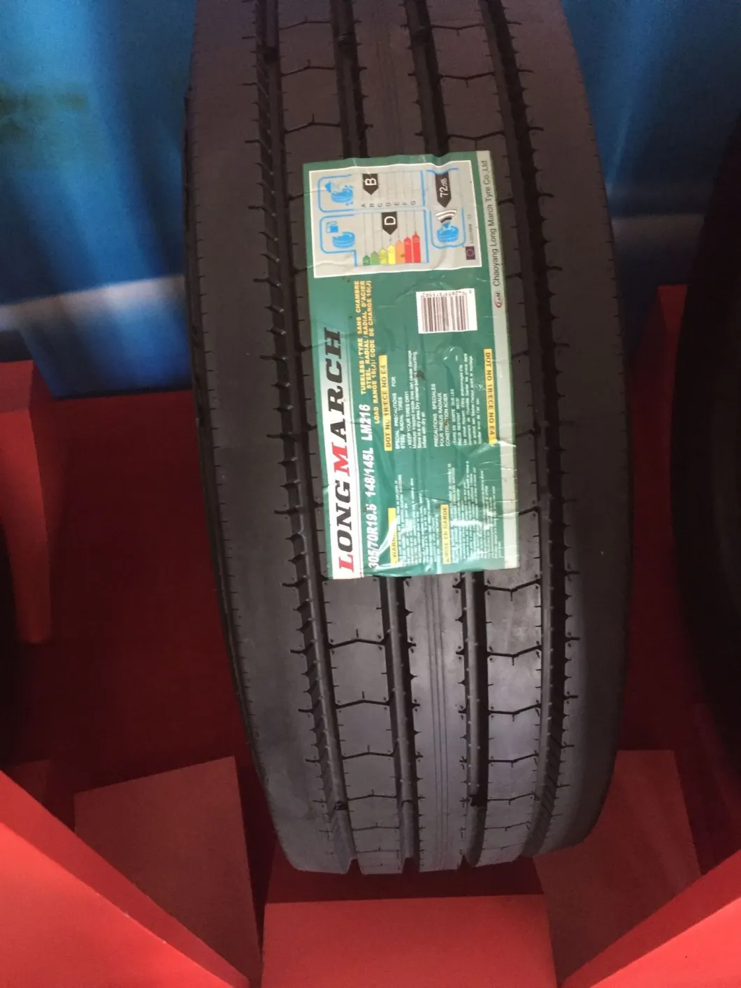 Longmarch Brand Tyres/Tires Truck Tyre/Tire with Popular Pattern From Tire Factory 8.25r16 215/85r16 235/85r16 