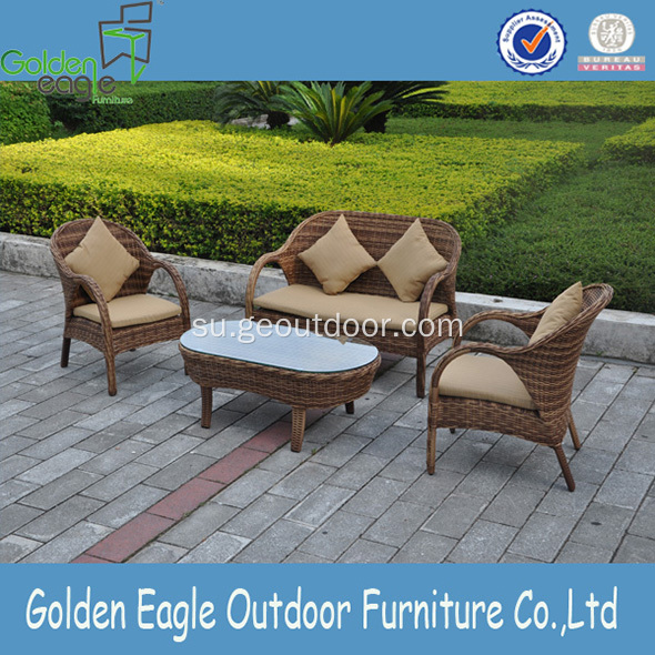 4pcs Outdoor Ruang Rotan Sofa sareng Méja