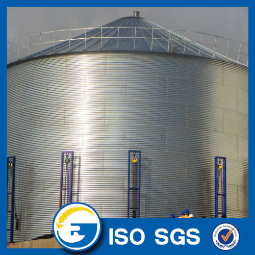 Silo de stockage du grain avec balayage hélicoïdal