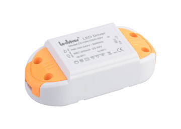 led driver 32V 7-9*1W 300mA CE Indoor LED Driver Plastic Case