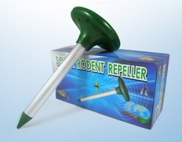 Outdoor Solar Ultrasonic Repeller for Mole and Rodents (ZT09052)