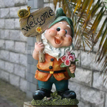 Funny garden polyresin welcome sign gnome statue