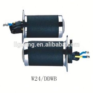 Motorcycle throttle twist grip assembly