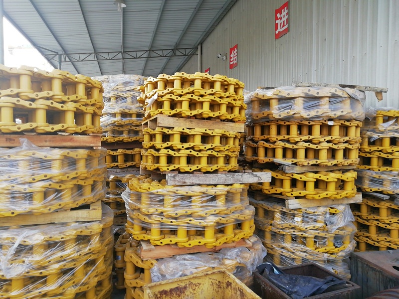 D50 Bulldozer Track Link Assy 2 Jpg