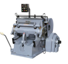 manual creasing and cutting machine