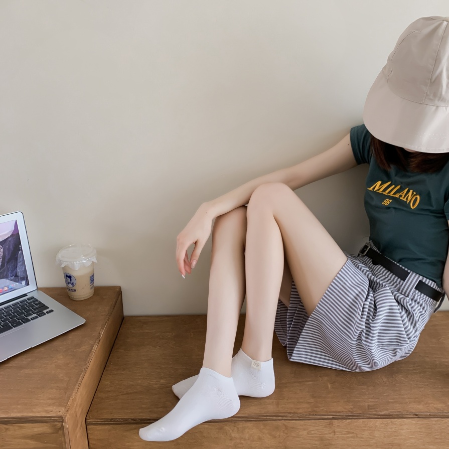 Pandekorasyon na mga medyas ng bangka na may maliit na disenyo ng ulo