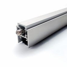 Automatic door bottom sealing strip