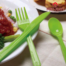 Food and tableware set