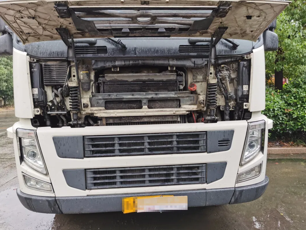 Used Volvo FM 400 Cargo Truck 6X2 6X2r Tractor Truck for Cheap Sale with Large Quantity
