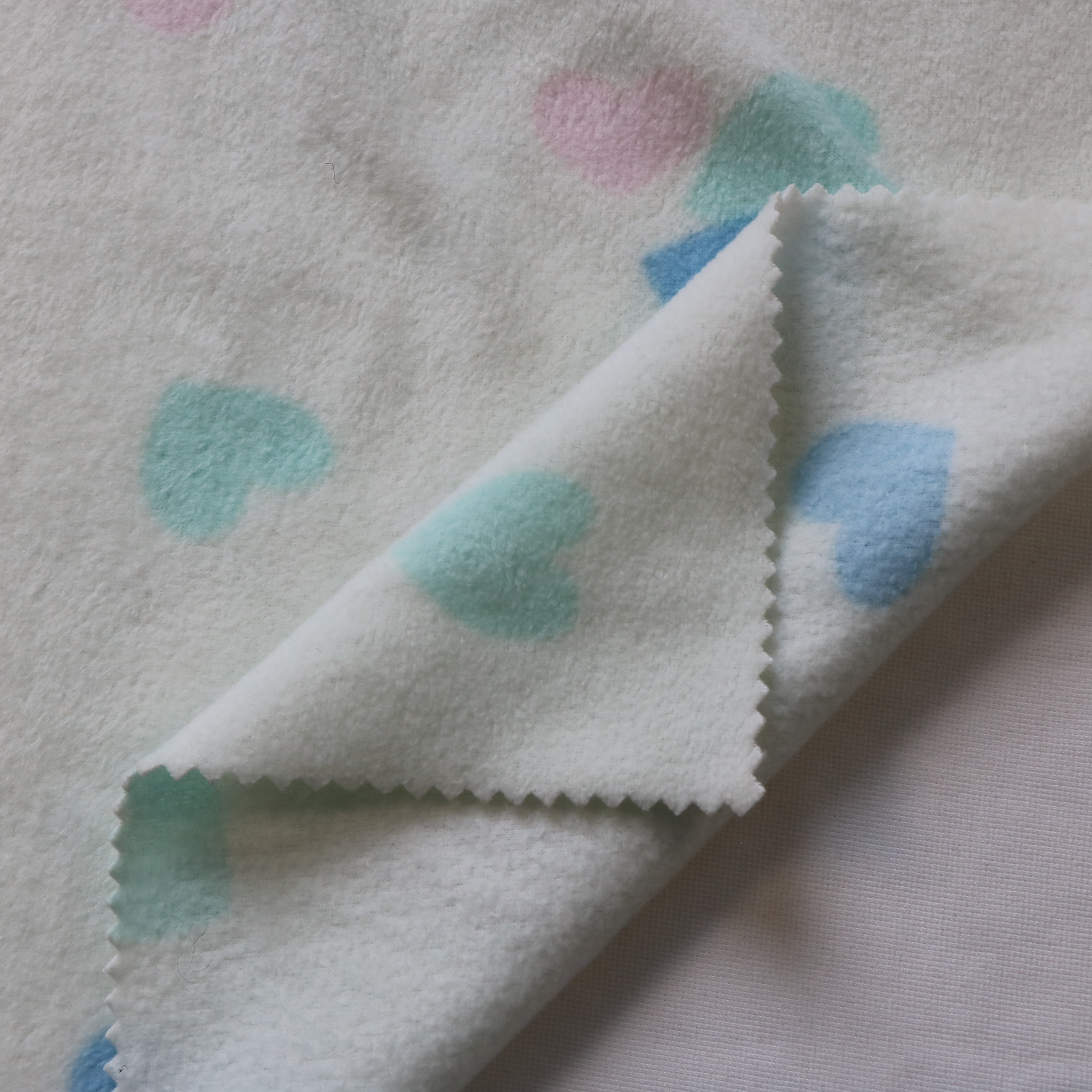 Hot Selling Polar Fleece Fabric Fashion Wear