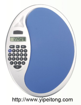 Ultra-thin mouse pad calculators